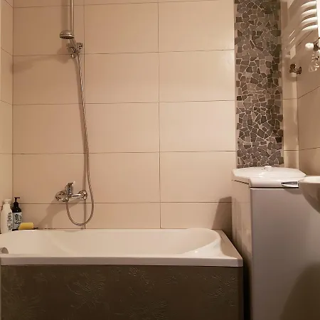 Studiospanie Apartament Monroe Centrum *